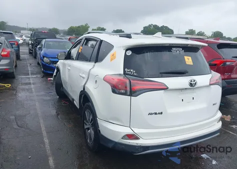 2017 Toyota Rav4 Xle from USA, damaged, VIN JTMWFREV3HJ102061